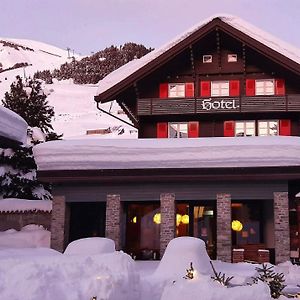 Hotel Bergidyll Andermatt Exterior photo