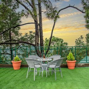 Sun Pine Villa I Serviced Villa I Open Air Lawn & Terrace I Bonfire I Dance I Music I Party I Forest Treks I Memories I By Exotic Stays Kasauli Exterior photo