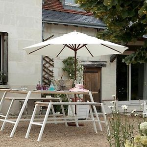 Une Maison, Un Jardin Ξενοδοχείο Berthenay Exterior photo