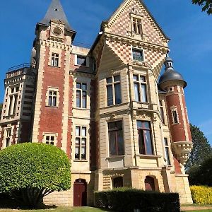 Chateau De Beuzeval, Golf De Hougate Διαμέρισμα Gonneville-sur-Mer Exterior photo