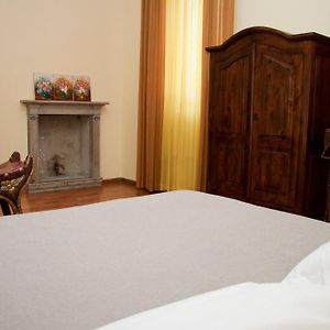 La Corte Del 26 Bed and Breakfast Μιλάνο Room photo