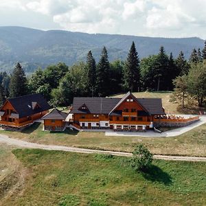 Wellness Penzion Kralov Dvor Ξενοδοχείο Cremosne Exterior photo