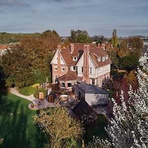 Au Petit Manoir Bed and Breakfast Socx Exterior photo