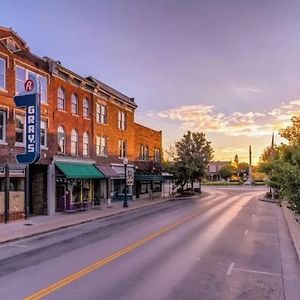 New! Highland House Of Historic Downtown Franklin Ξενοδοχείο Exterior photo