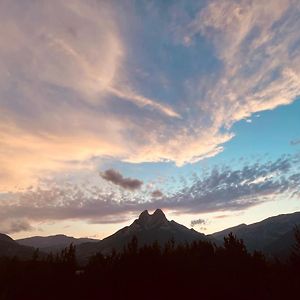 La Cara Nord , Alojamiento Turistico ,Saldes, A Los Pies Del Pedraforca, Apartamento Διαμέρισμα Exterior photo