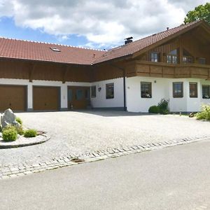 Ferienwohnung "Panoramablick" Achslach Exterior photo