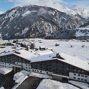 Apart Holidays - Haus Acletta Διαμέρισμα Disentis Exterior photo