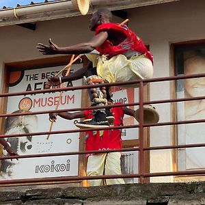 Koi Koi, Fort Portal Ξενοδοχείο Kasusu Exterior photo