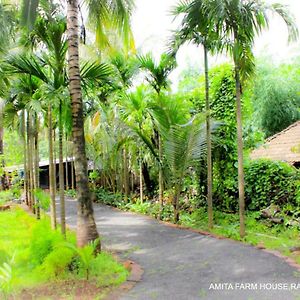 Livingstone Tranquil Woods, Ratnagiri Βίλα Dāpoli Exterior photo