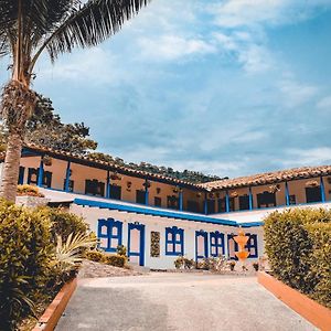 Hotel Jardin Del Rio El Bosque  Exterior photo