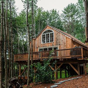 Moonlight Treehouse At Belgrade Hospitality Βίλα Exterior photo