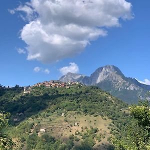 Rifugio La Mesta Ξενοδοχείο Trassilico Exterior photo