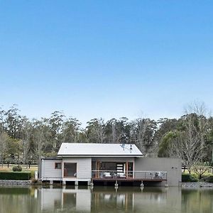 Casa Sul Lago In The H'Lands Βίλα Alpine Exterior photo