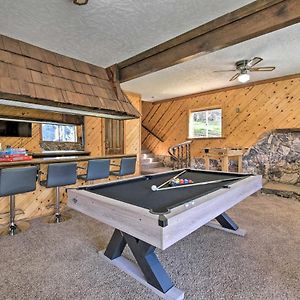 Luxe Escape With Decks, Mtn Views, Game Room! Frazier Park Exterior photo