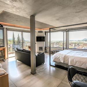 Meteora Heaven And Earth Premium Suites - Adults Friendly Καλαμπάκα Exterior photo