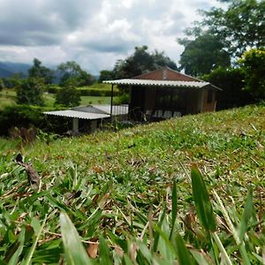 Casa Campo Alojamiento Campestre Para Descanso En Calarca Quindio Ξενοδοχείο Potosí Exterior photo