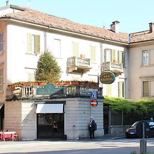 Albergo Bologna Βαρέζε Exterior photo