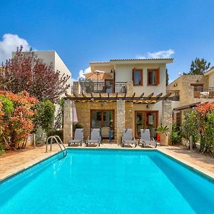 2 Bedroom Villa Destu With Private Pool And Golf Views, Aphrodite Hills Resort Κούκλια Exterior photo