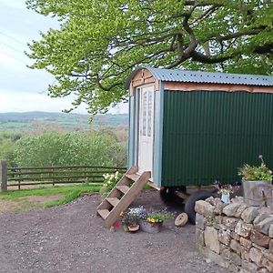 Rhodes To Serenity - Waterfall Shepherds Hut Βίλα Cauldon Exterior photo