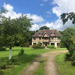 Manoir Melphil Bed and Breakfast Saint-Étienne-la-Thillaye Exterior photo