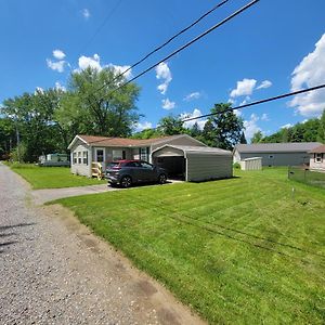 Camp Not Found - 3 Queen Bedrooms By The Lake Hartstown Exterior photo