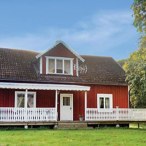 Gorgeous Home In Annerstad With Kitchen Skärseryd Exterior photo