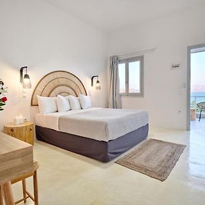 Bonatsa Beach House Bed and Breakfast Κίμωλος Exterior photo