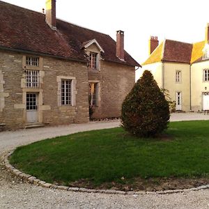 Le Mont Saint Laurent Bed and Breakfast Mesmont  Exterior photo