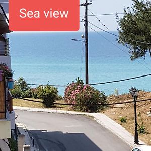 Grcka-Reni Greece Beach Διαμέρισμα Nea Kallikrateia Exterior photo