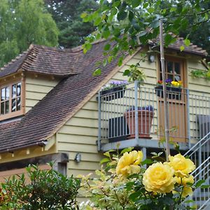 Pinecroft Barn - Relax & Unwind! Διαμέρισμα Storrington Exterior photo