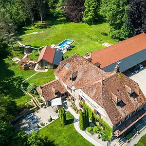 Maison Zugno Hotel & Spa Barretaine Exterior photo