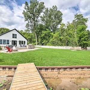 Newly Built Gilletts Lake Gem Dock And Hot Tub Βίλα Τζάκσον Exterior photo