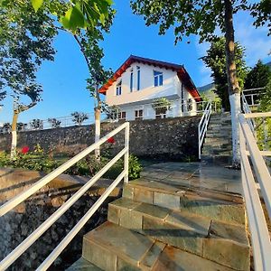 Xhuli Guesthouse Σκόδρα Exterior photo