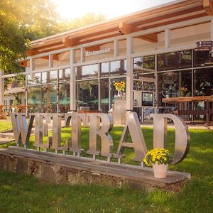 Weltrad Am Fluss Restaurant & Quartier Ξενοδοχείο Schönebeck Exterior photo