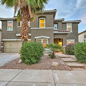 Spacious Gilbert Escape With Pool And Hot Tub! Βίλα Exterior photo