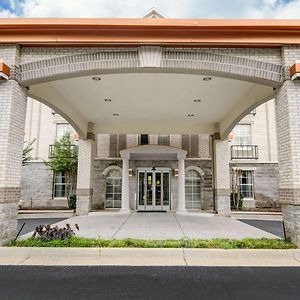 Quality Inn & Suites Little Rock West Exterior photo