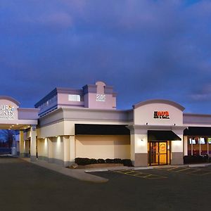 Four Points By Sheraton Cleveland Airport Ξενοδοχείο Exterior photo