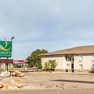 Quality Inn & Suites Next To The Casino Ceresco Exterior photo