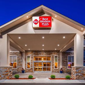 Best Western Plus Flint Airport Inn & Suites Exterior photo