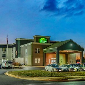 La Quinta By Wyndham Lexington Park - Patuxent Ξενοδοχείο California Exterior photo