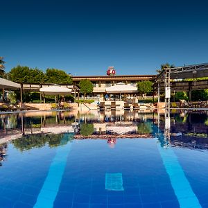 Avalon Airport Hotel Thessaloniki Θέρμη Exterior photo