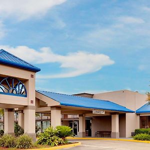 Days Inn By Wyndham Lafayette Near Lafayette Airport Exterior photo