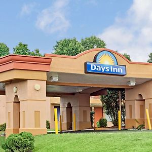 Days Inn By Wyndham Durham/Near Duke University Exterior photo