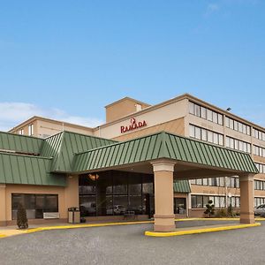 Ramada By Wyndham Rochelle Park Near Paramus Ξενοδοχείο Exterior photo