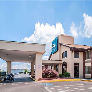 Quality Inn Near Potomac Mills Γούντμπριτζ Exterior photo