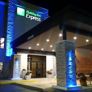 Holiday Inn Express Cloverdale - Greencastle, An Ihg Hotel Exterior photo