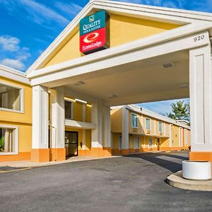 Quality Inn & Suites Hagerstown Exterior photo