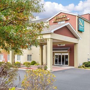 Quality Inn & Suites Meriden Exterior photo