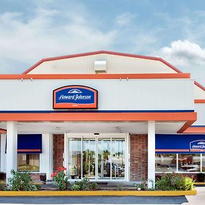 Howard Johnson By Wyndham Burlington Ξενοδοχείο Exterior photo