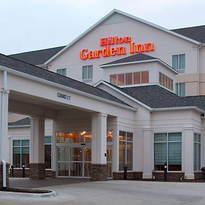 Hilton Garden Inn Cedar Falls Conference Center Exterior photo